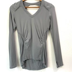 VM/MA Long Sleeve V Neck Top Size Extra Small